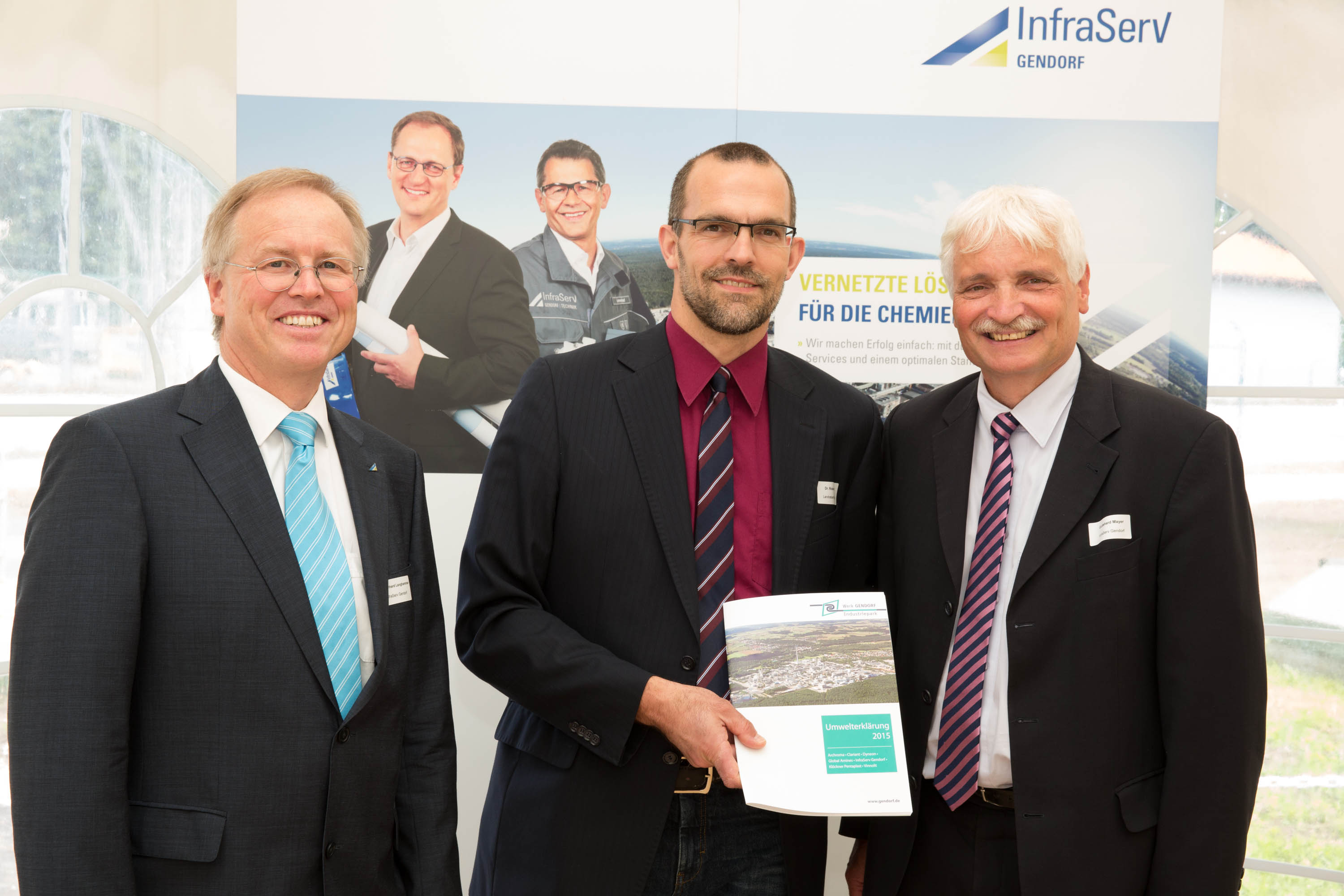 Bild von Überreichung der aktuellen Umwelterklärung