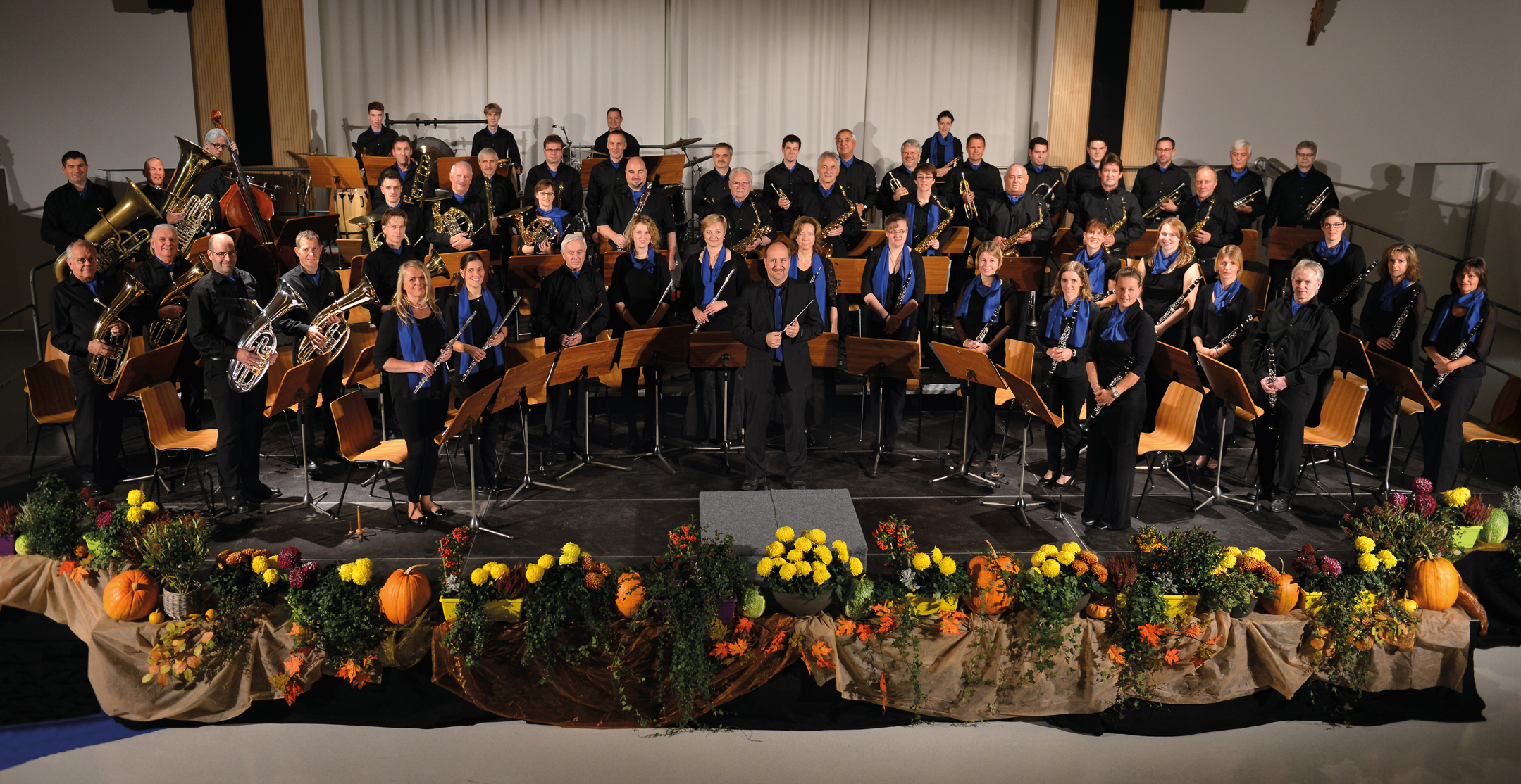 Bild vom 60-köpfigen Symphonischen Blasorchester Werk Gendorf